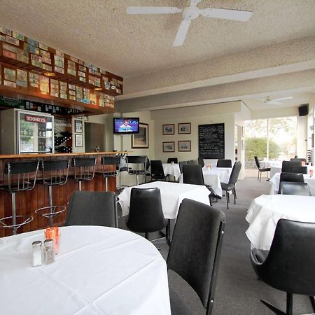 Beaumaris Bay Motel Экстерьер фото