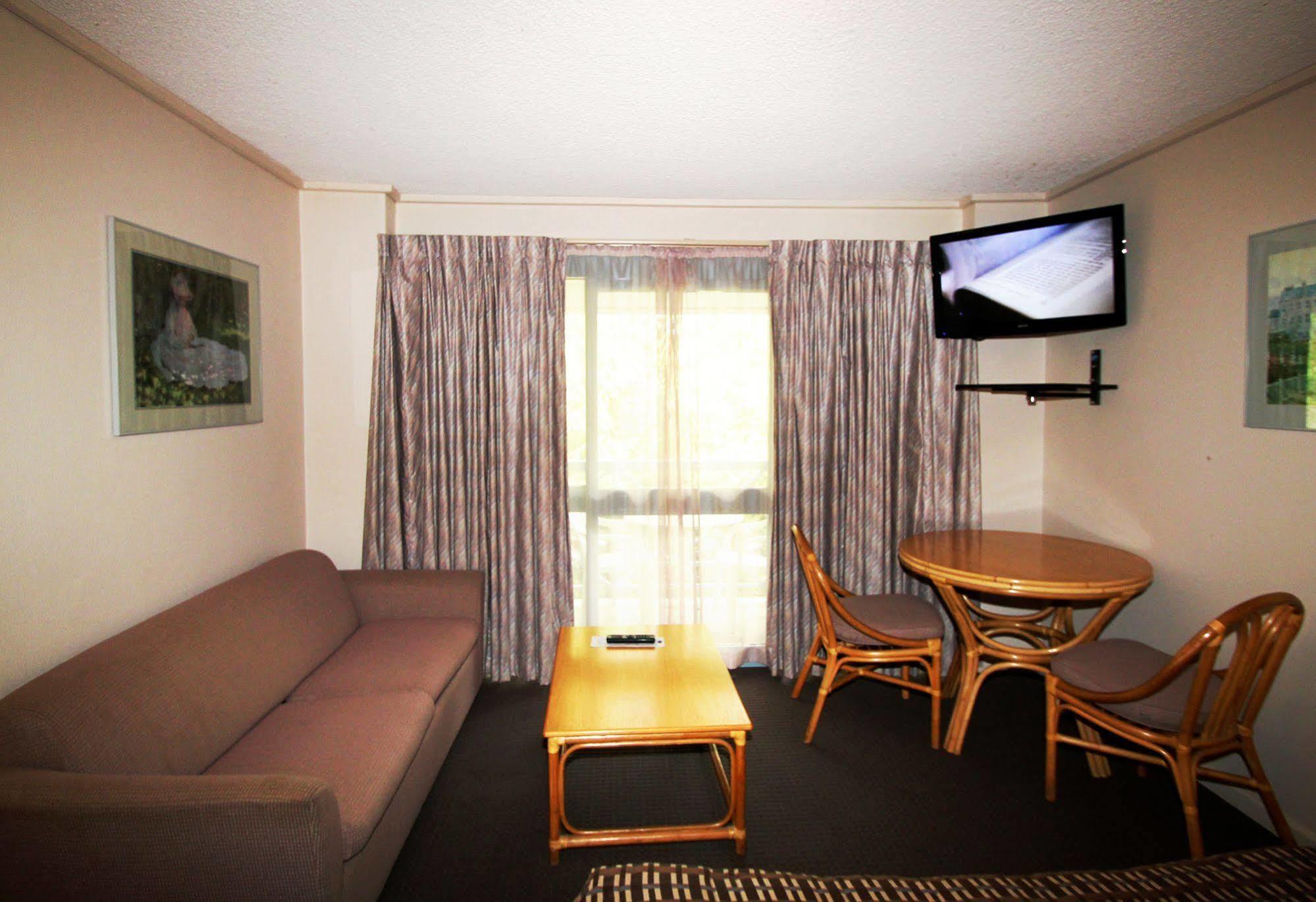Beaumaris Bay Motel Экстерьер фото