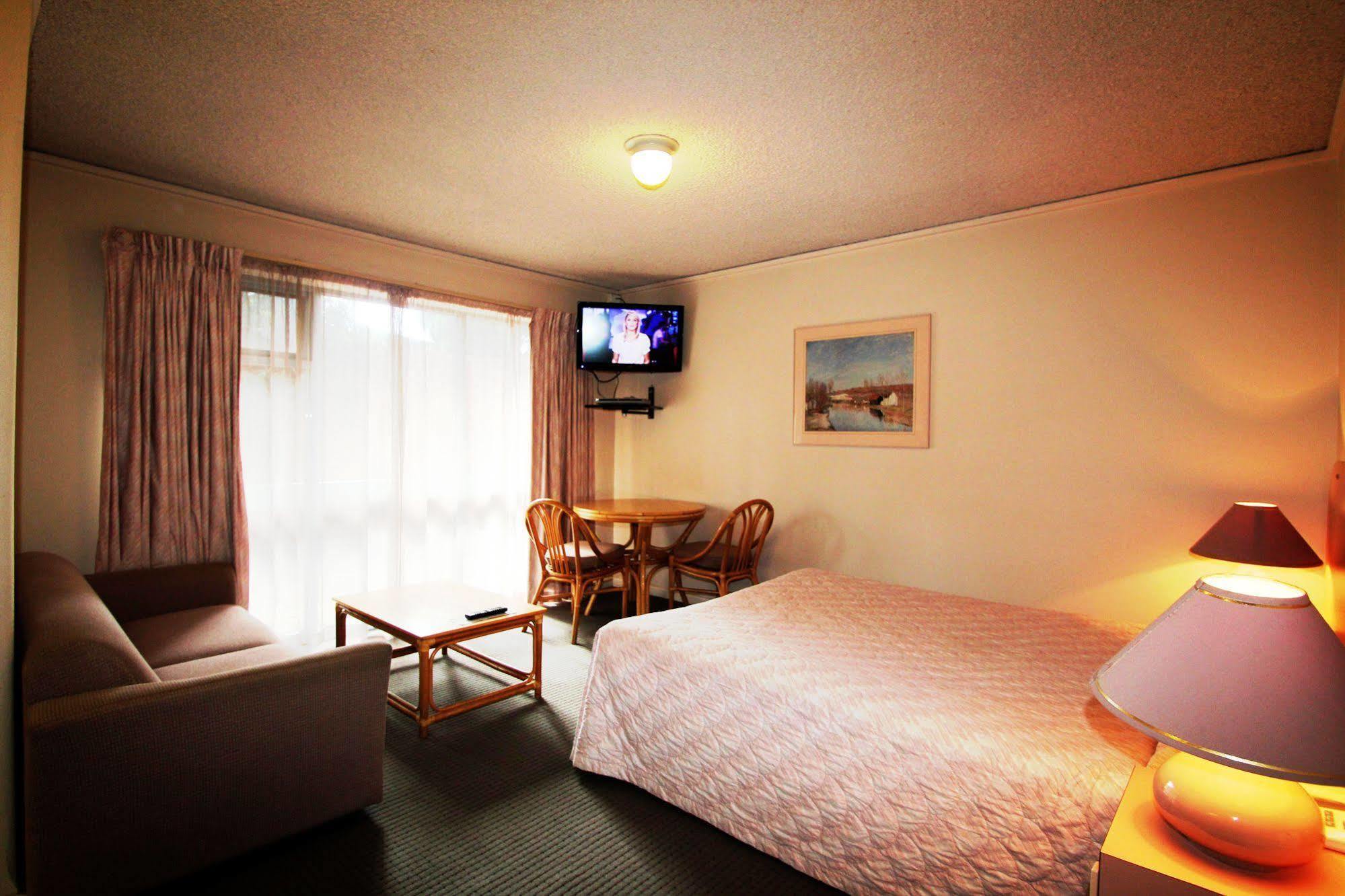 Beaumaris Bay Motel Экстерьер фото