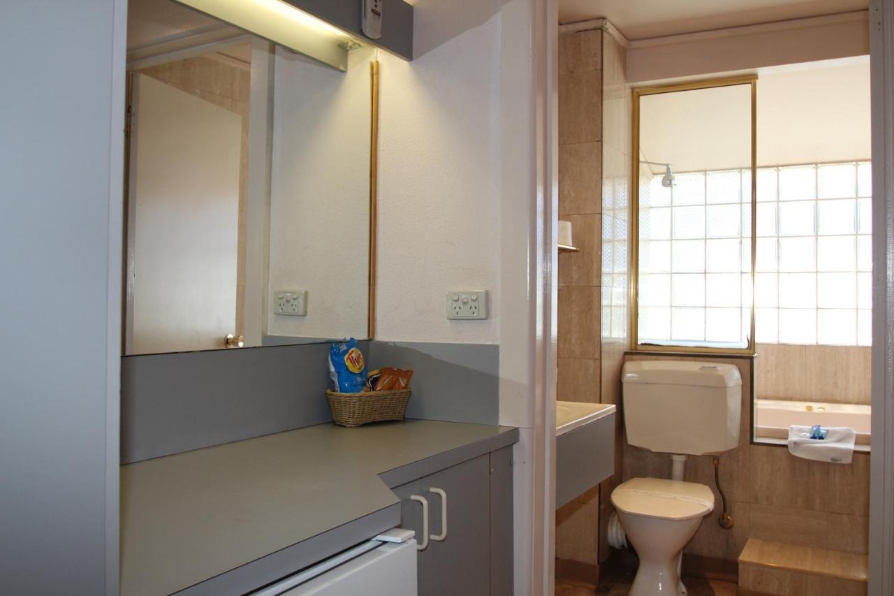 Beaumaris Bay Motel Экстерьер фото
