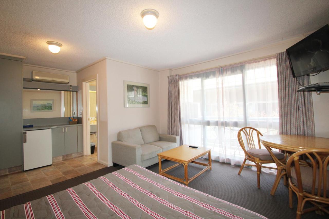 Beaumaris Bay Motel Экстерьер фото